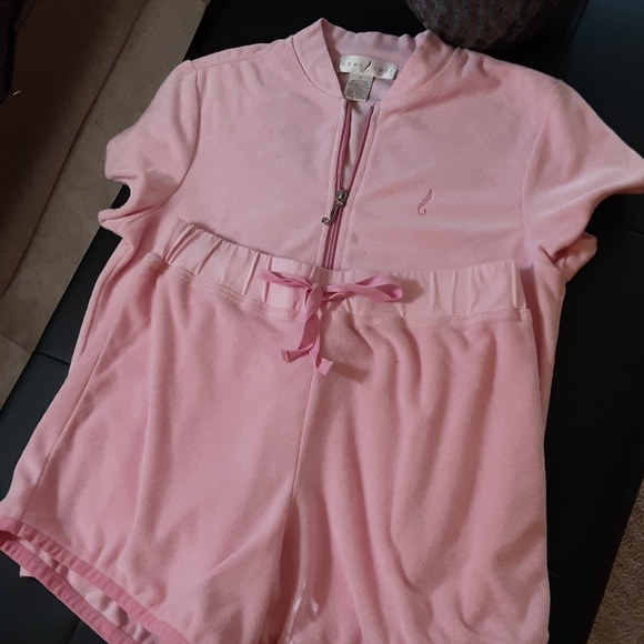PINK TERRY CLOTH SHORT SET SMALL - Picture 5 of 6